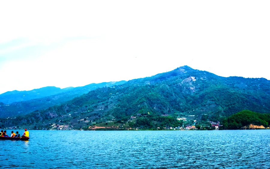 Begnas lake