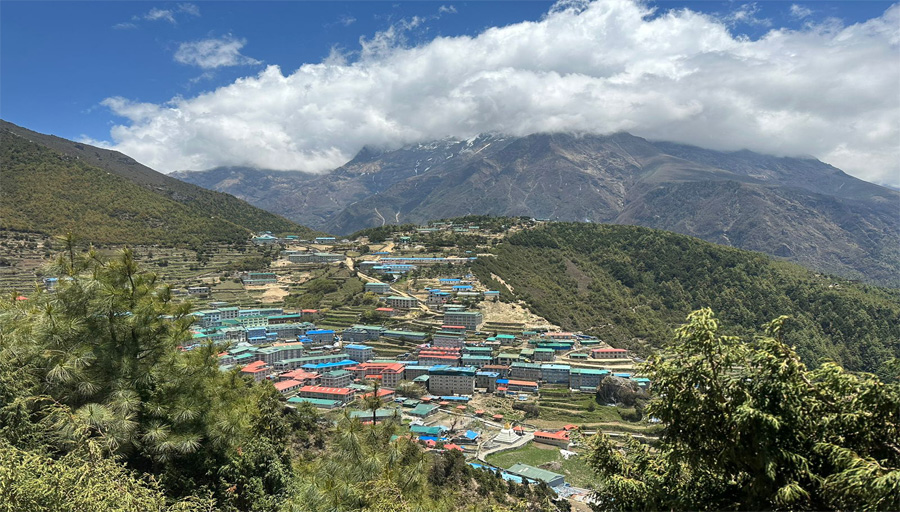 70th Everest Day 1 Namche-Bazaar