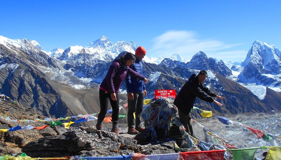 Gokyo Ri, Gokyo Valley and Everest Base Camp Trek