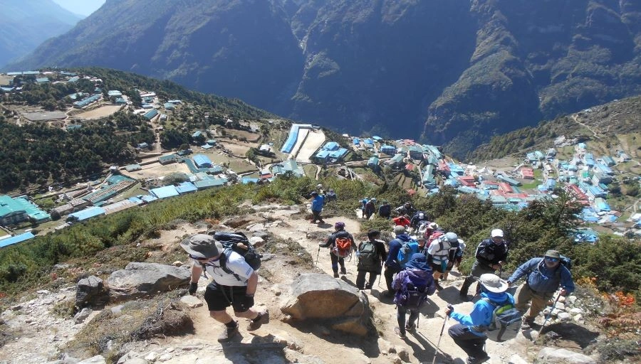 Namche-Bazzar-Sherpa-Capital-view-during-Everest-Short-trek