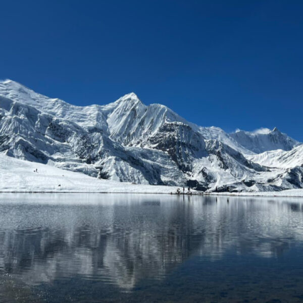 Annapurna Circuit Trekking with Life Himalaya