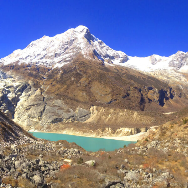 Manaslu Circuit trek Cost
