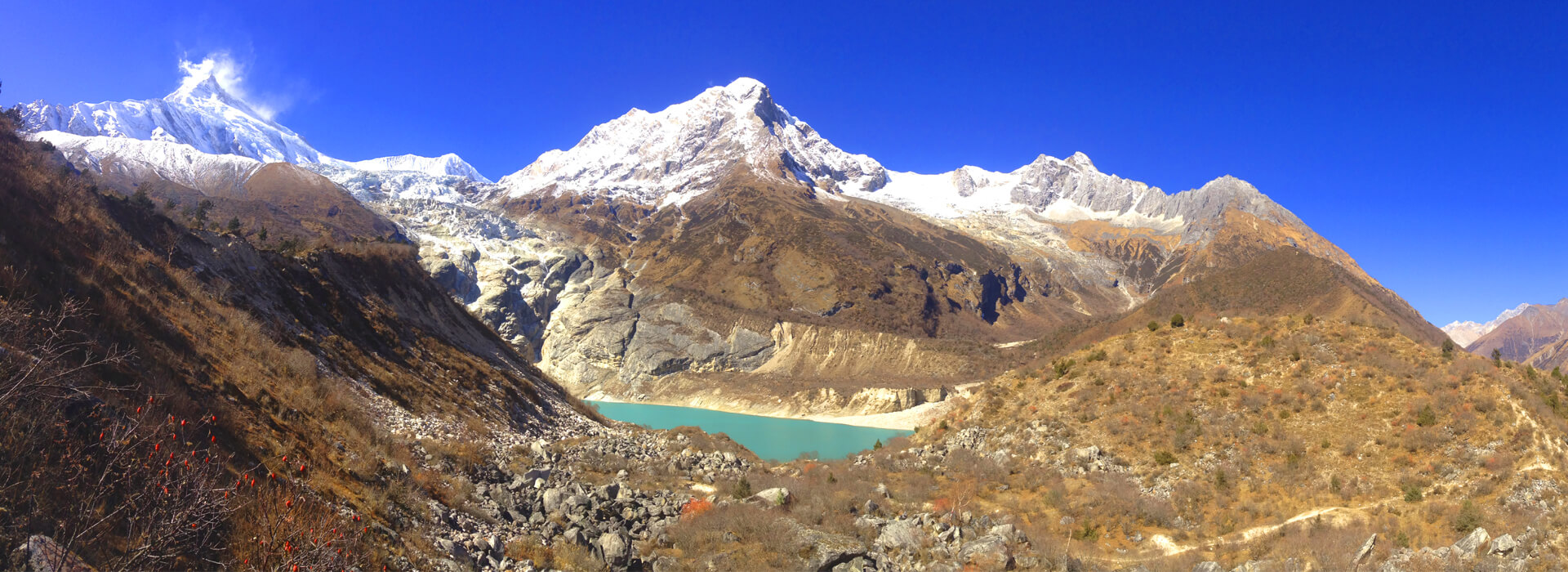 Manaslu Circuit trek Cost