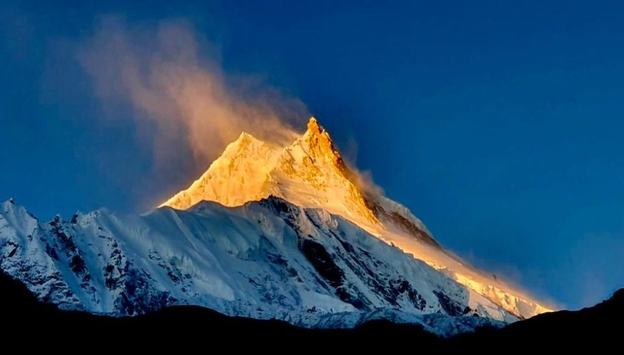 Manaslu Expedition 3 Mt.-Manaslu-is-eight-highest-mountain-in-the-world-it-is-8156m-height.