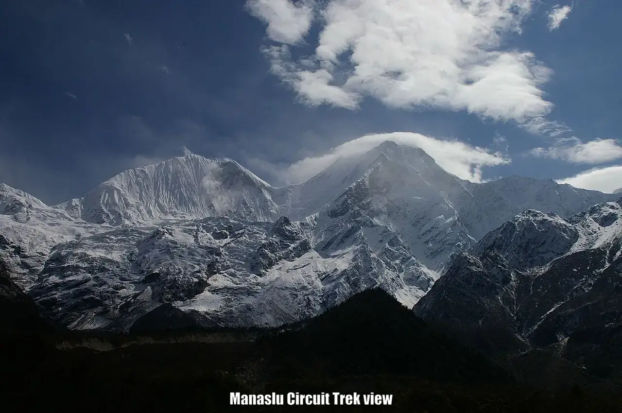 manaslu circuit trek view