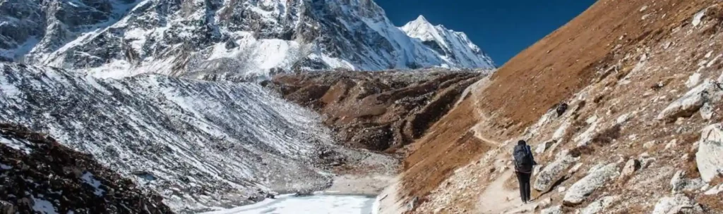 Trekkers on the trails of Manaslu region Trek