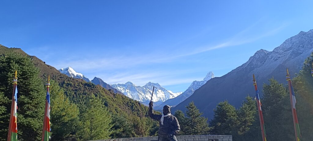 Statue Of Edmund Hillary From Hillary Musuem 