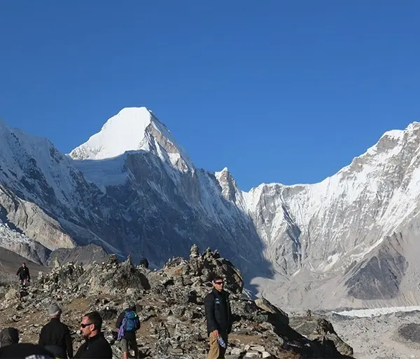 Base-Camp-5364m-Everest-Helicopter-Tour