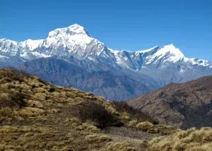 Puncak Dhaulagiri sareng Tukuche