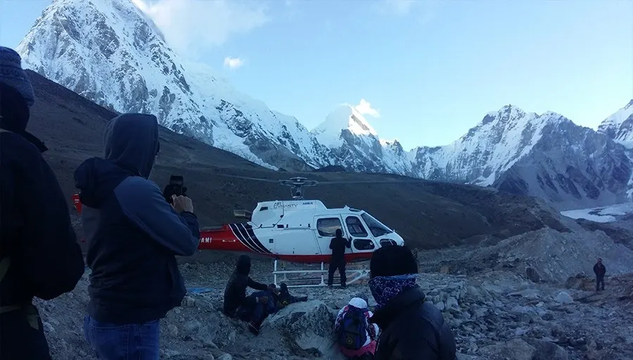 Tur Helikopter Everest Base Camp Everest