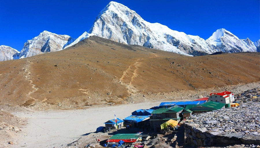 Pendakian Everest Hari ke-9 Gorak Shep