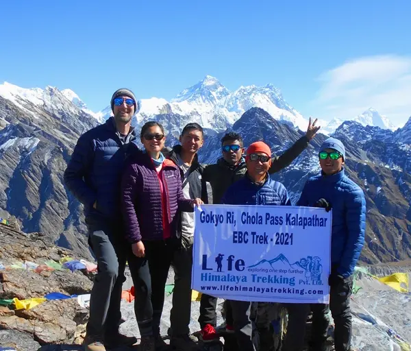 Gokyo-Chola-and-EBC-trek-wi