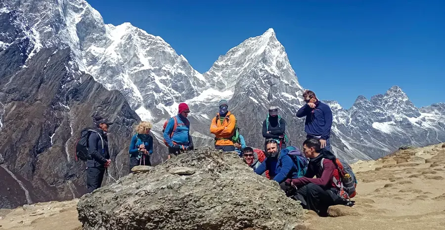 Our guests on the way to Lobuche from Thukla