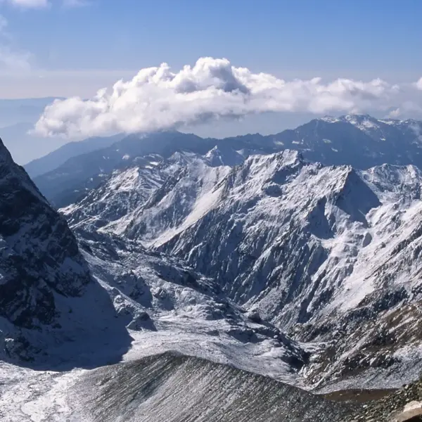 Paldor Peak climbing