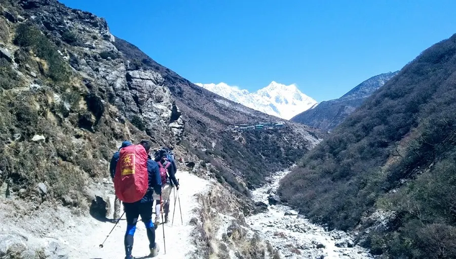 everest-base-camp-via-jiri