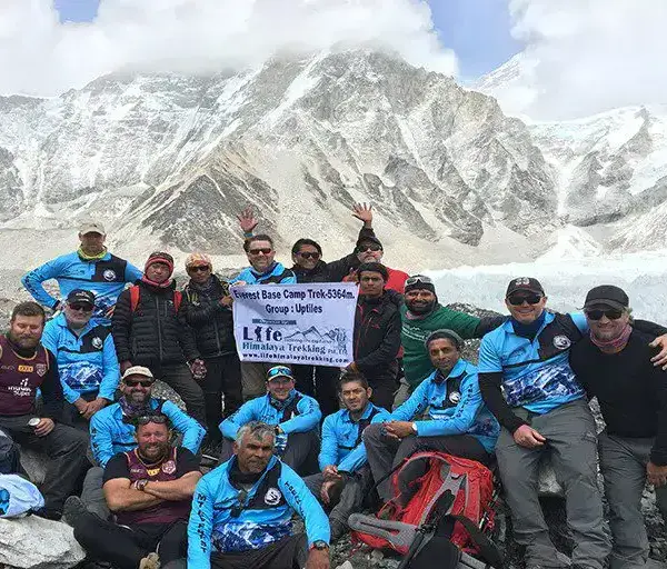 All-the-trekkers-Successfully-submitted-10-Days-Everest-Base-camp-Trek