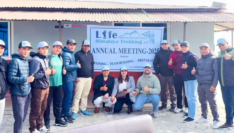Life-Himalaya-Team-Building