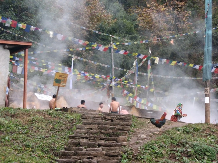 langtang-ganesh-himal-trekking