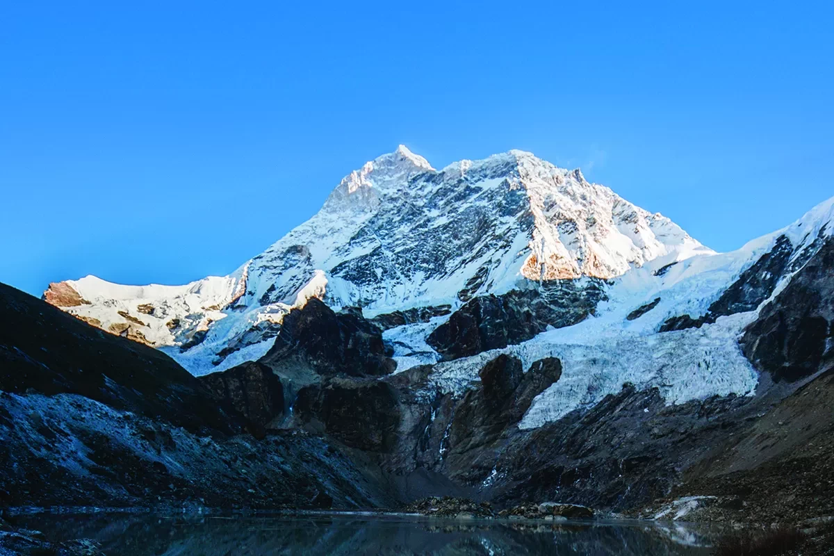 perjalanan Makalu