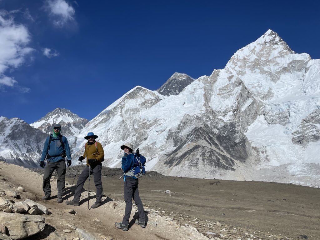 Everest View Trek with Helicopter Tour to Kala Patthar and Return to Kathmandu