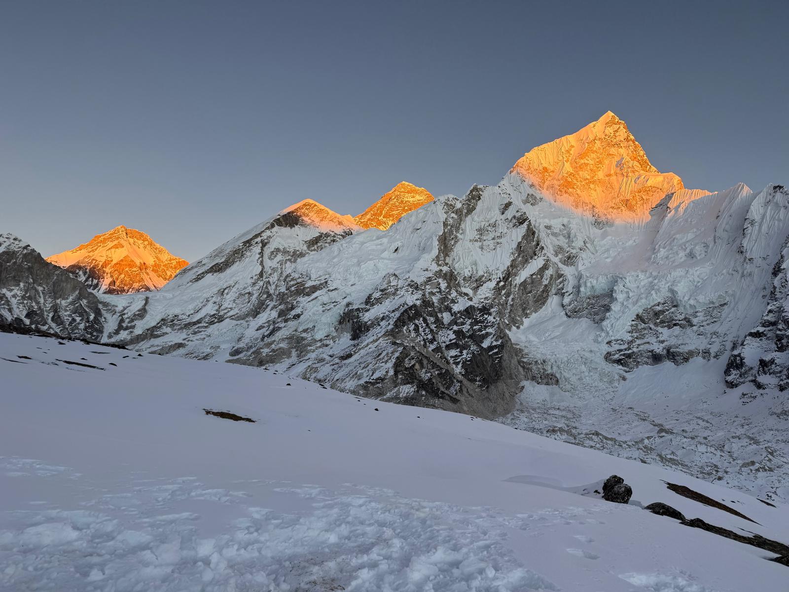 Why Is the Luxury Everest Base Camp Trek Price Different?